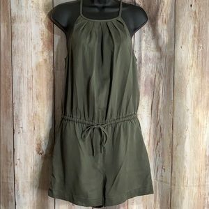 Daily Ritual rhomper